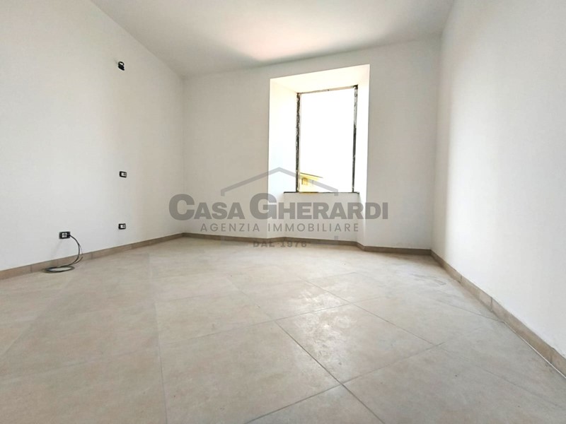 Bilocale in Vendita a Ponte San Pietro, 69'000€, 50 m²