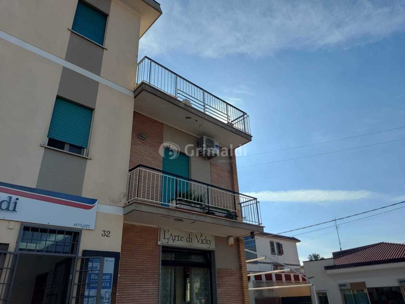 Trilocale in Vendita a Anzio, 130'000€, 75 m²