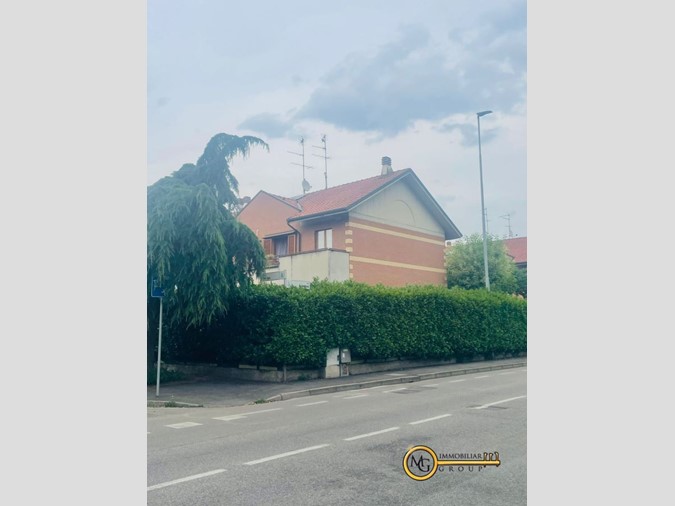 Quadrilocale in Vendita a Segrate, 600'000€, 180 m²