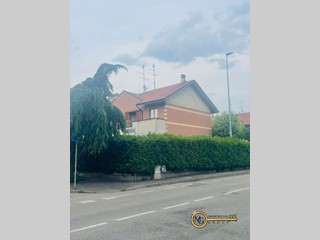 Quadrilocale in Vendita a Segrate, 600'000€, 180 m²