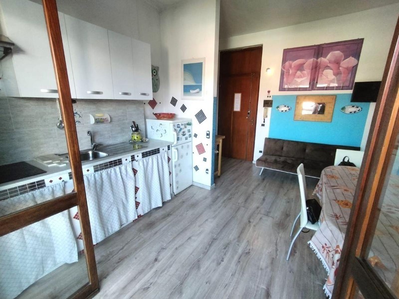 Bilocale in Vendita a Carrara, zona Marina di Carrara, 130'000€, 40 m²