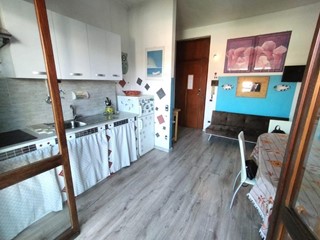 Bilocale in Vendita a Carrara, zona Marina di Carrara, 130'000€, 40 m²