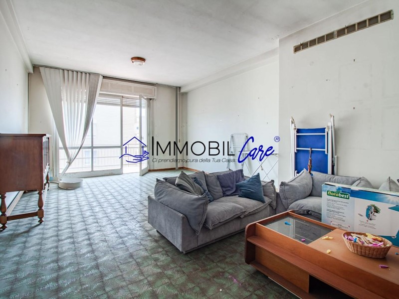 Appartamento in Vendita a Livorno, 260'000€, 130 m²