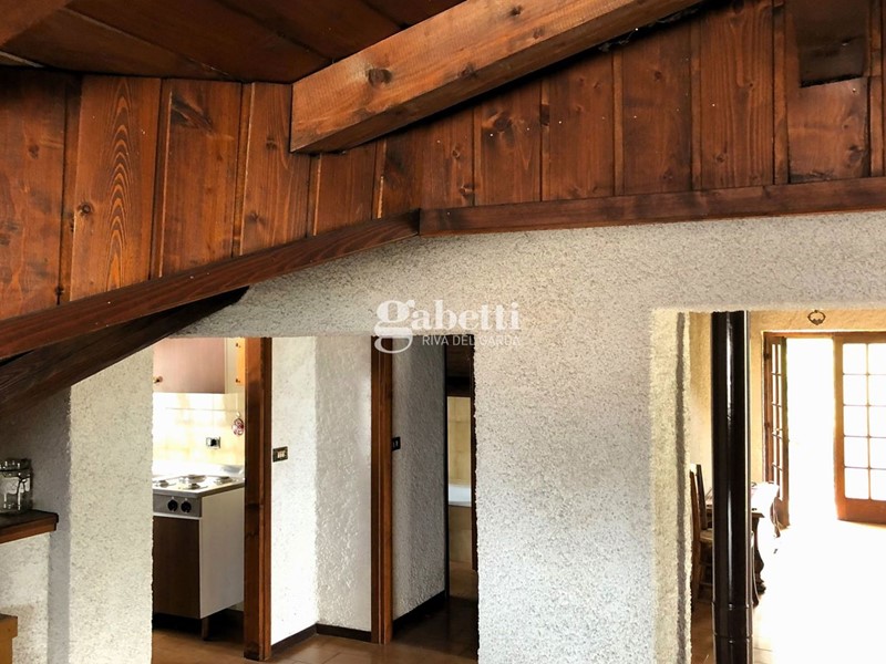 Villa in Vendita a Tremosine sul Garda, 725'000€, 347 m²