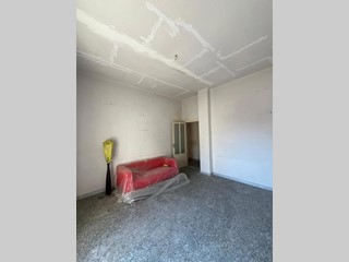 Trilocale in Vendita a Brindisi, 60'000€, 105 m²
