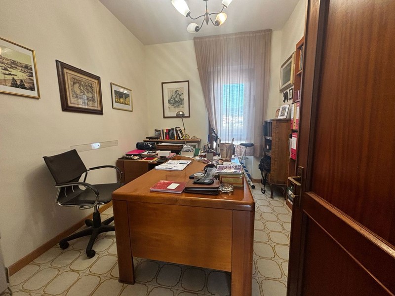 Quadrilocale in Vendita a Iglesias, 140'000€, 130 m²