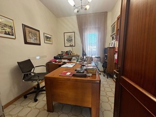 Quadrilocale in Vendita a Iglesias, 140'000€, 130 m²