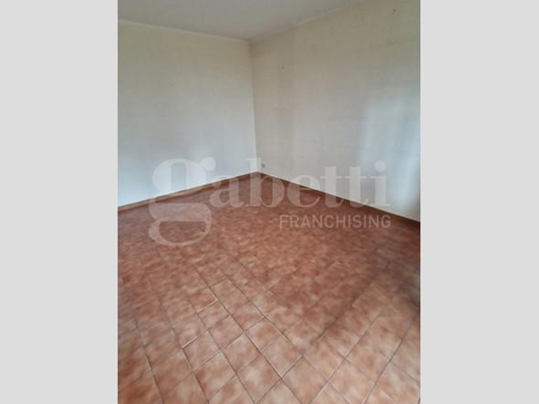 Bilocale in Vendita a Trofarello, 75'000€, 50 m²