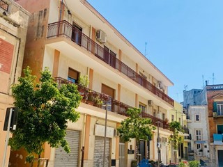 Quadrilocale in Vendita a Capurso, 133'000€, 140 m²