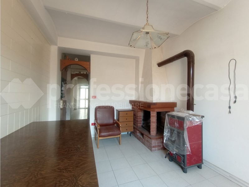 Casa Indipendente in Vendita a Ateleta, 58'000&euro;, 102 m²