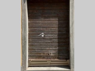 Immobile commerciale in Vendita a Pisa, 42'000€, 22 m²