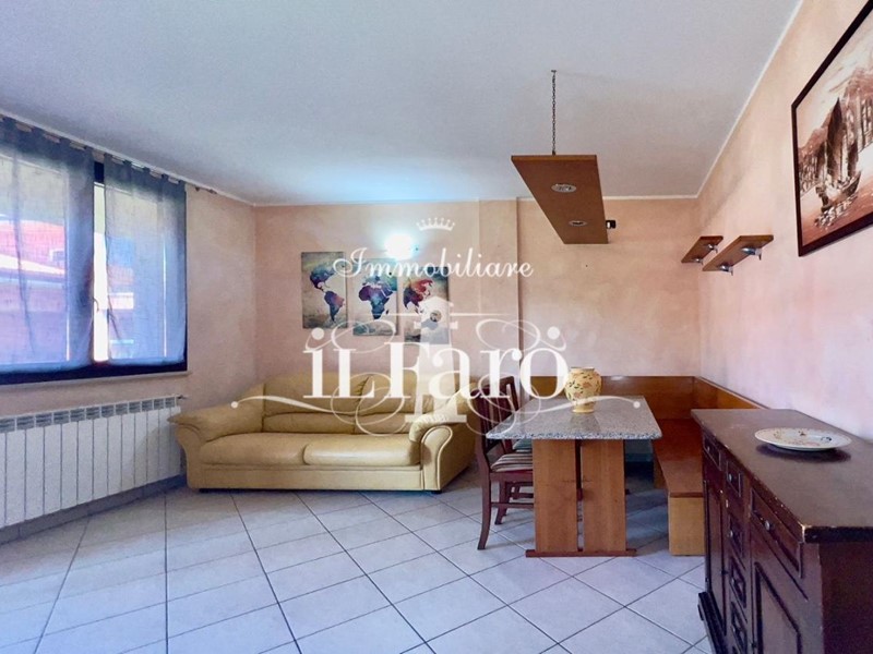 Appartamento in Vendita a Pietrasanta, 419'000€, 90 m², arredato
