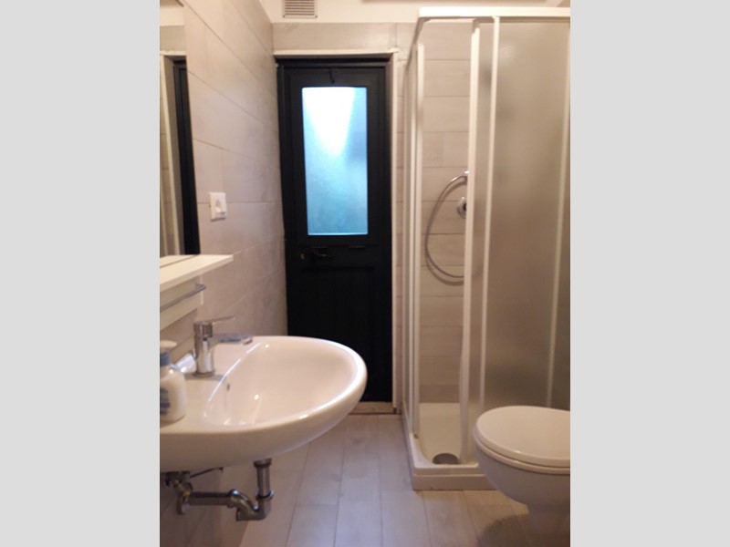 Bilocale in Vendita a Carrara, 75'000&euro;, 45 m²