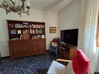 Appartamento in Vendita a Montelupo Fiorentino, 255'000€, 120 m², con Box