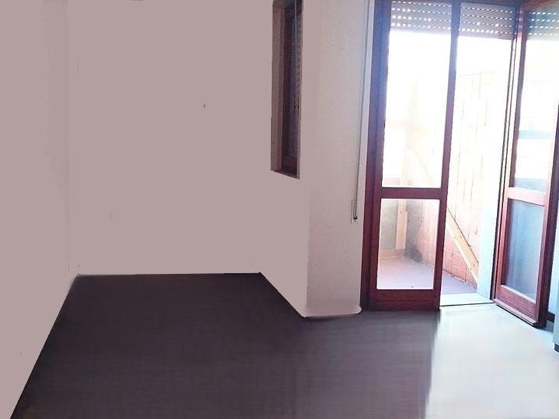 Quadrilocale in Vendita a Carrara, zona Marina di Carrara, 189'000€, 75 m², arredato