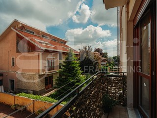 Quadrilocale in Vendita a Cavour, 89'000€, 102 m²