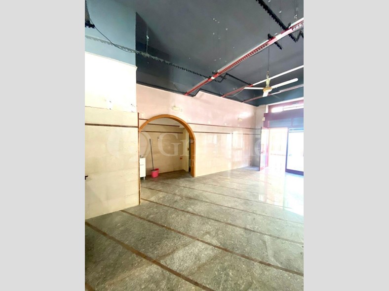 Negozio in Vendita a Tuglie, 35'000€, 90 m²