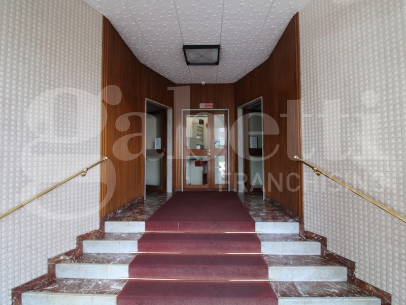 Trilocale in Affitto a Milano, 1'000€, 58 m², arredato