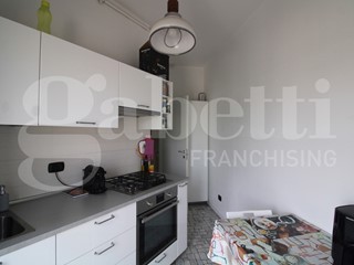 Trilocale in Affitto a Milano, 1'000€, 58 m², arredato