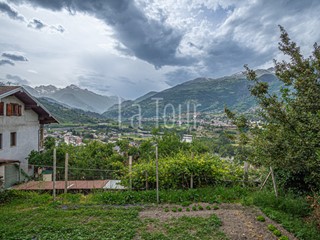 Rustico in Vendita a Aymavilles, 90'000&euro;, 206 m²