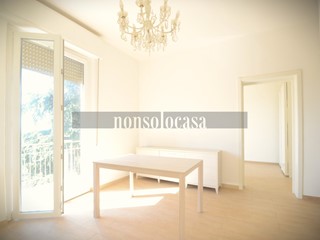 Trilocale in Vendita a Perugia, zona Ripa, 87'000€, 85 m²