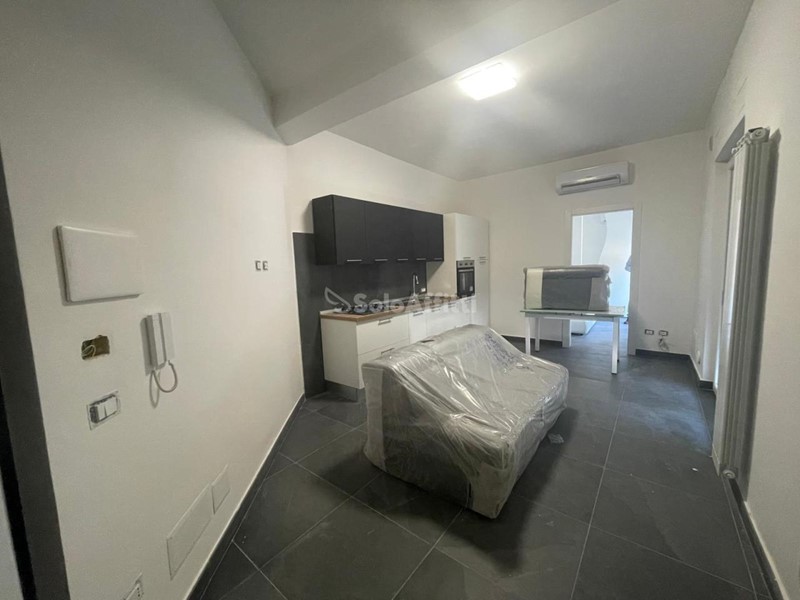 Bilocale in Affitto a Caserta, 750€, 65 m², arredato
