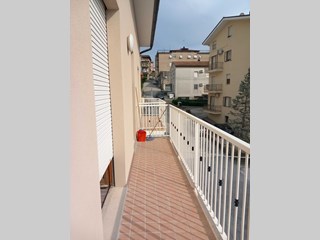 Appartamento in Vendita a Montegranaro, zona Ospedale, 169'000€, 120 m², con Box