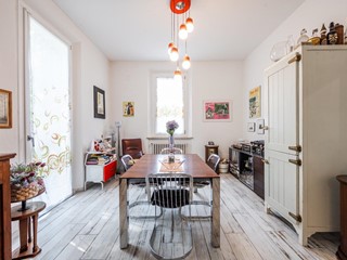 Quadrilocale in Vendita a Reggio Emilia, 210'000€, 100 m², con Box