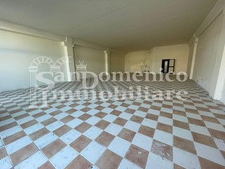 Capannone in Vendita a Casciana Terme Lari, zona La Capannina di Cevoli, 120'000€, 165 m²
