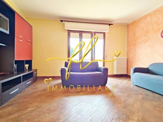 Quadrilocale in Vendita a Castagneto Carducci, zona Donoratico, 250'000€, 125 m², con Box