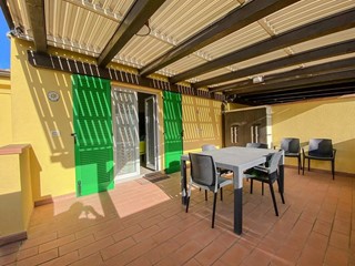 Trilocale in Vendita a Porto Azzurro, 320'000€, 77 m², arredato