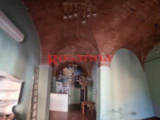 Immobile commerciale in Vendita a Livorno, 165'000&euro;, 97 m²