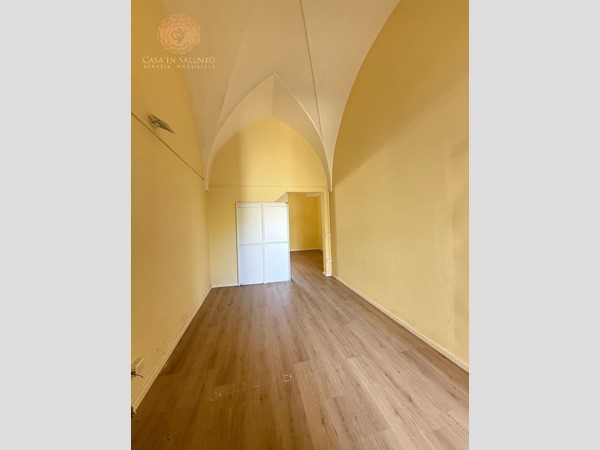 Casa Indipendente in Vendita a Alessano, 189'000€, 520 m², con Box