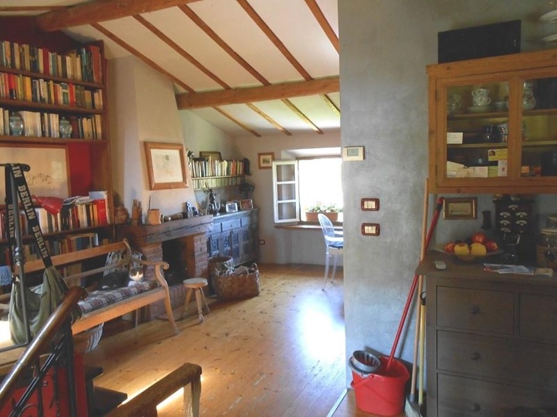 Casa di corte in Vendita a Vecchiano, zona Avane, 280'000€, 140 m²