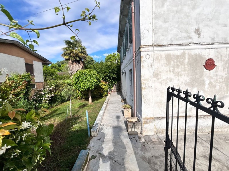 Casa Indipendente in Vendita a Arena Po, 120'000€, 100 m², arredato