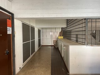 Ufficio in Vendita a Roma, 229'000€, 225 m²