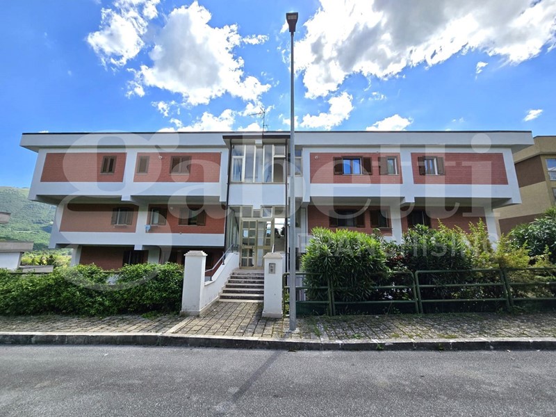 Quadrilocale in Vendita a Isernia, 126'000€, 140 m²