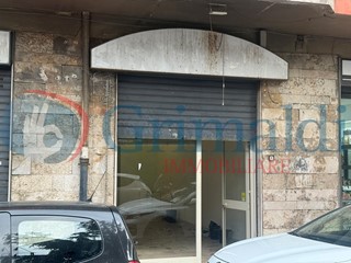 Negozio in Vendita a Messina, 70'000€, 60 m²