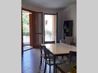 Trilocale in Affitto a Monteriggioni, zona Uopini, 629€, 48 m², arredato