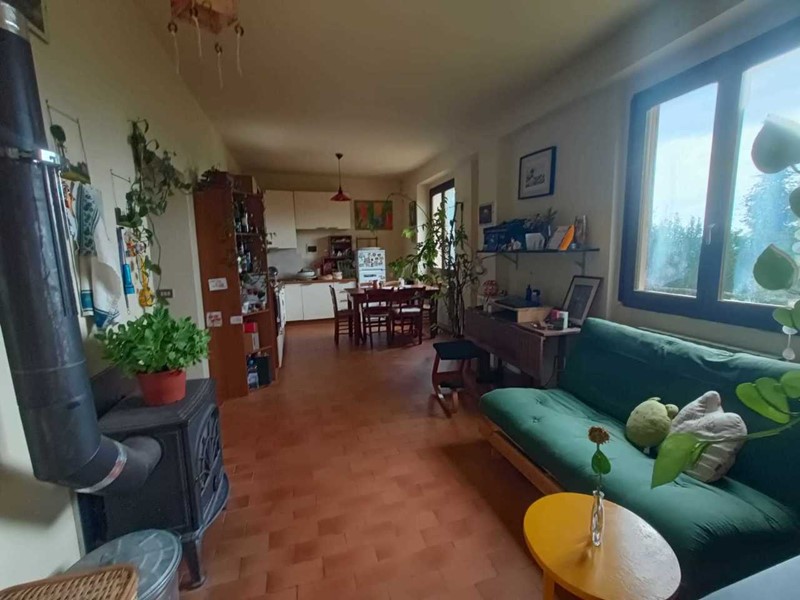 Rustico in Vendita a Rufina, zona Rufina, 159'000€, 100 m²