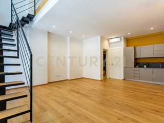 Bilocale in Vendita a Roma, 660'000€, 100 m², con Box