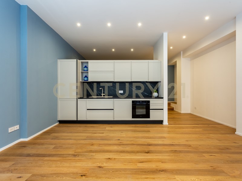 Trilocale in Vendita a Roma, 540'000€, 90 m²