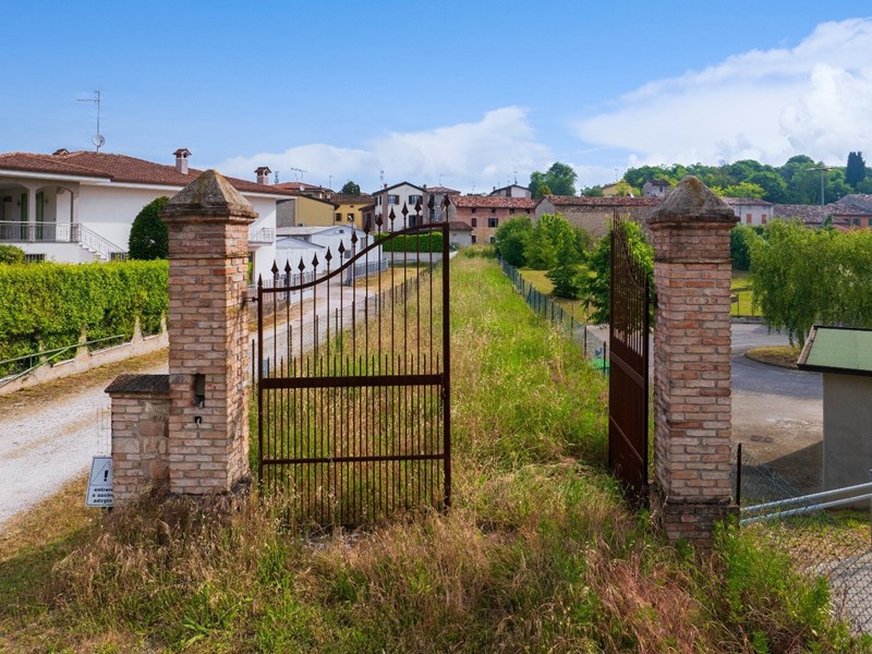 Rustico in Vendita a Solferino, 580'000&euro;, 848 m²