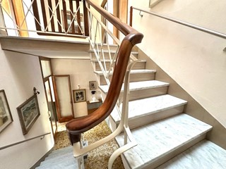 Casa Indipendente in Vendita a Empoli, 310'000€, 130 m²