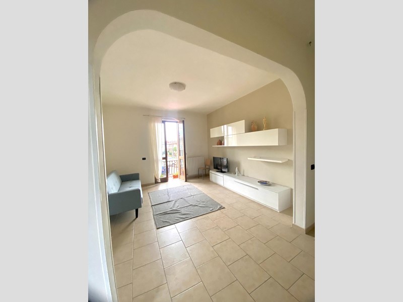 Trilocale in Vendita a Massa, zona Marina di Massa, 215'000&euro;, 68 m², arredato