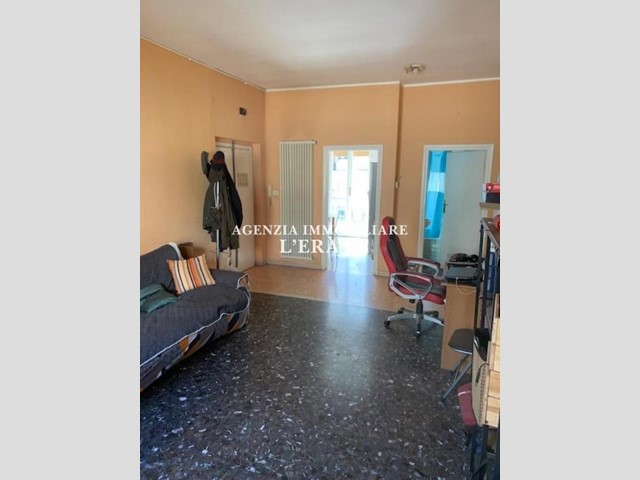 Appartamento in Vendita a Pontedera, 105'000€, 100 m², arredato
