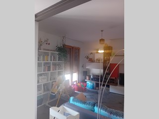 Quadrilocale in Vendita a Poggio a Caiano, 248'000€, 80 m², con Box