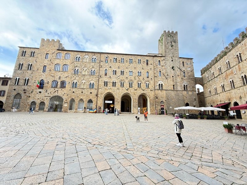 Appartamento in Vendita a Volterra, 185'000€, 155 m²