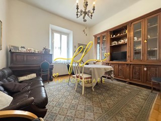 Appartamento in Vendita a Livorno, 190'000€, 139 m²