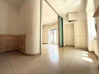 Trilocale in Vendita a Pozzuoli, 175'000€, 70 m²